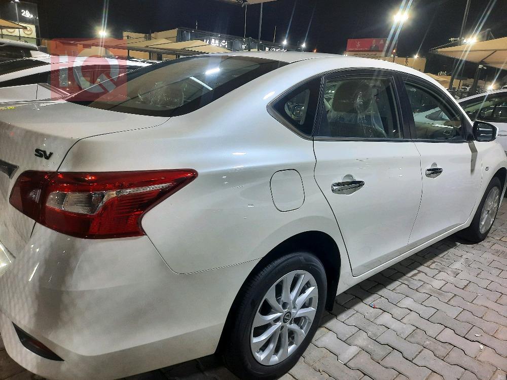 نيسان سنترا